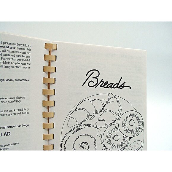 Vintage Spiral California Recipes BBQ’s Picnics & Parties Cookbook Cooking 1991 - Picture 11 of 12